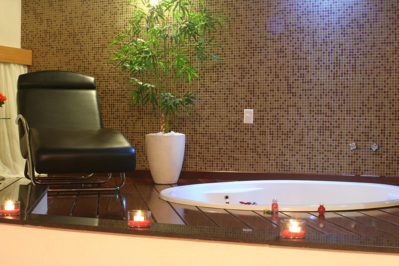 Motel Chalet (Adults Only) 벨루오리존치 외부 사진